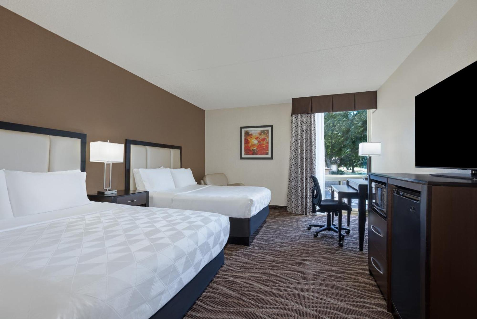 Holiday Inn Des Moines-Airport Conf Center By Ihg Εξωτερικό φωτογραφία