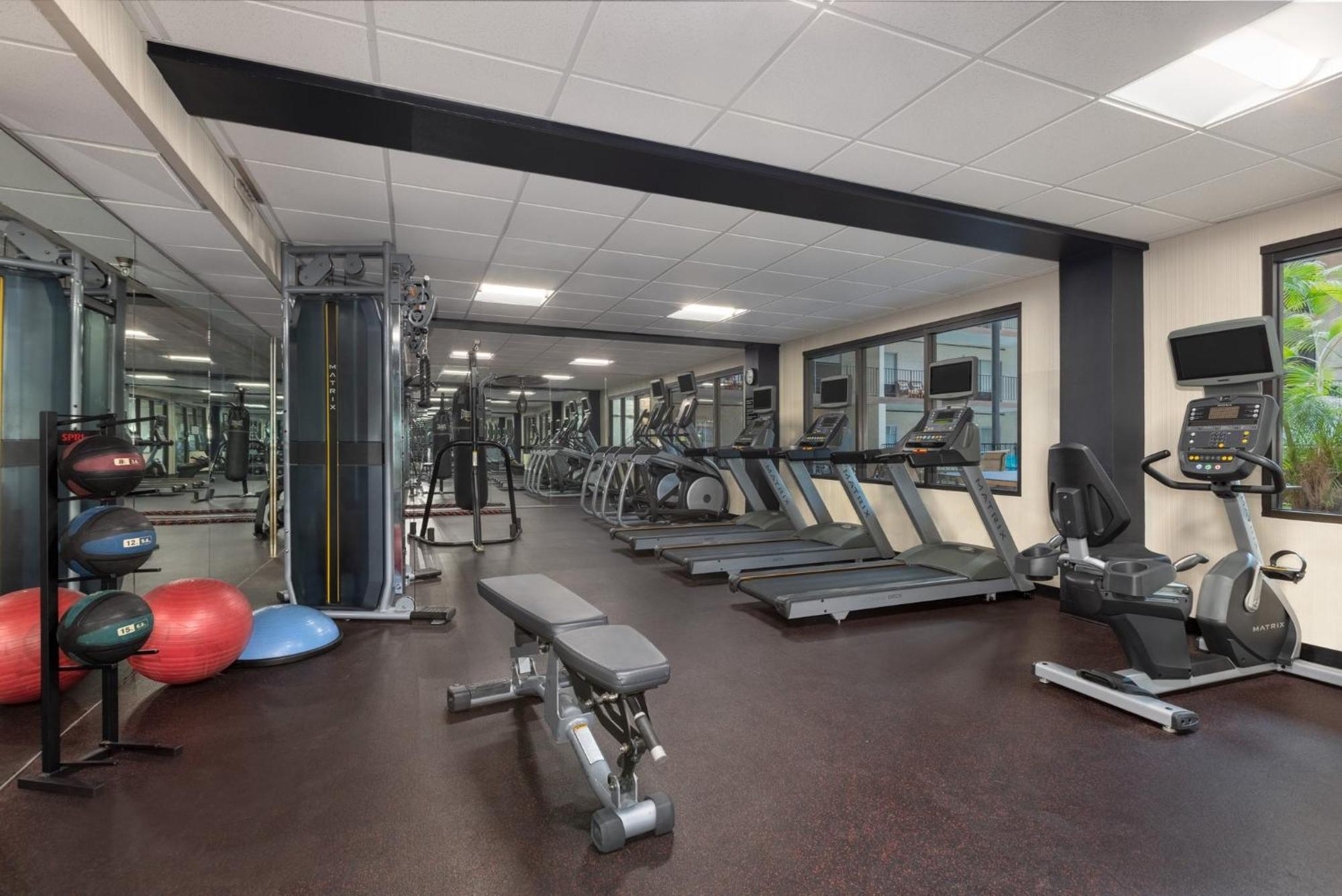 Holiday Inn Des Moines-Airport Conf Center By Ihg Εξωτερικό φωτογραφία